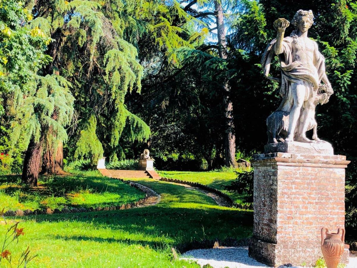 Charme Of Villa Capannina Нови-Лигуре Экстерьер фото